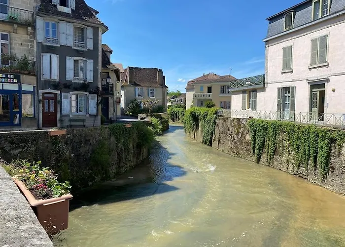 Le Nid Du Saleys - 70 M2 Centre De Apartment *