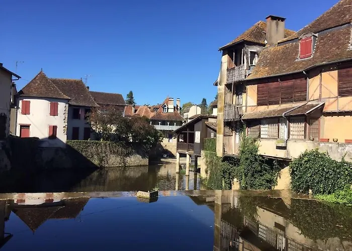 Appartement Le Nid Du Saleys - 70 M2 Centre De Salies-de-Béarn